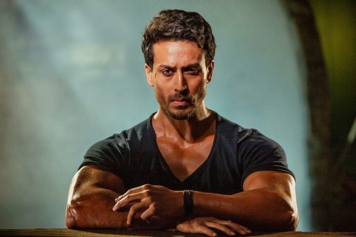 Tiger Shroff Biography, Height, Age, Girlfriend, Wife, Family & More In Hindi