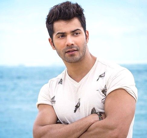 Varun Dhawan: Biography, Height, Age, Girlfriend, Family, Facts & More In Hindi